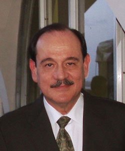 01. Eduardo  Santiago Delpín, MD