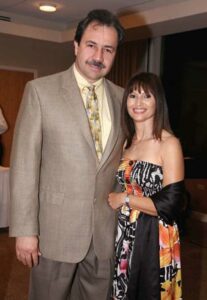 Dr. Justiniano & Carmen Castro.