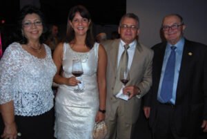Mary Alemañy, Dra. Aurora Alcántara, Dr. Fernando Zapata y Dr. Luis Raúl Padilla.