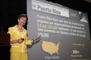 Dra. Norma Cruz, Presidenta del Distrito de San Juan del CMCPR.