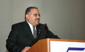 Dr. Rafael Rodríguez Mercado, Rector, RCM - UPR.