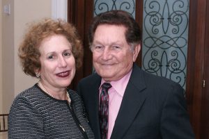 Dra. María Ivelisse Martínez y Dr. Víctor Marcial.