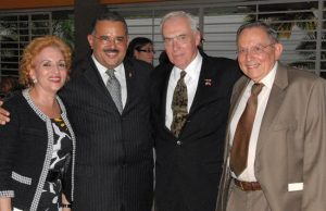 Dra. Lyvia Alvarez, Dr. Rafael Rodriguez Mercado, Dr. Charles Kerber y Dr. Rafael Aponte.