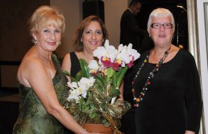 Sra. Nereida Pérez, Sra. Elba Rosado y Sra. Ineke Cunningham.