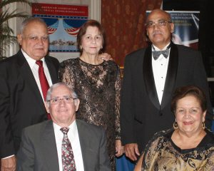 Dr. Efraín Rodríguez, Sra. Ana Hilda Aguiló, Sr. Amílcar Cintrón, Sra. Claudette Becerra, Sr. Ismael Rodríguez.