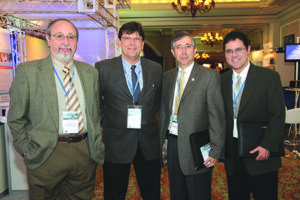 Dr. José Rivera del Río, Dr. Jorge Martínez Díaz, Dr. Luis Rodríguez Ospina y Dr. Orlando Rodríguez Vilá.