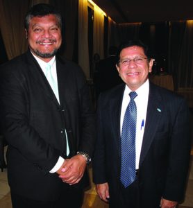 Dr. Eladio Santos, Dr. Raúl Castellanos.