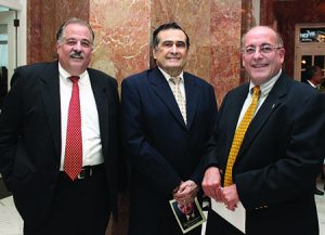 Dr. Alberto López, Dr. Francisco Veray, Dr. Erick López.