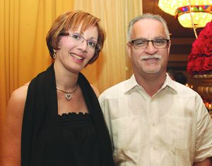 Dra. Denisse Monserrate y su esposo Sr Edil Ríos.