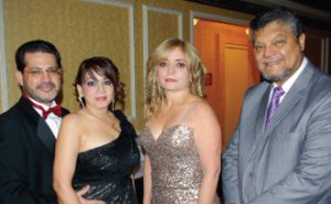 Dr. Ángel Comulada y su esposa Sra. Sonia Ortiz, Dra. Horidel Febo (Presidenta Electa) y Dr. Eladio Santos.