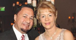 Sr. Rey Machado y su esposa, Dra. Mayra Bonett (Presidenta 2012-14).