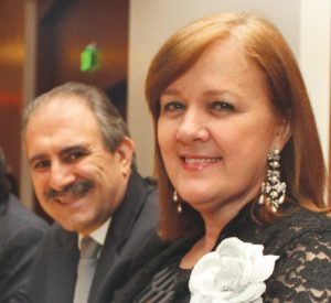 Dra. Elvira Rodríguez y su esposo Sr. Ricardo Español.