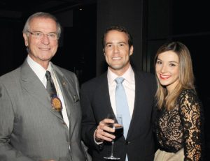 Dr. Brent Eastman, Presidente del ACC Nacional; Dr. Nicolás López y Sra.