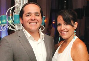 Dr. Horacio Daubón y su esposa Sra. Jomar Sosa.