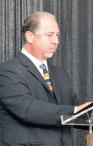 Dr. Luis J. Torruellas.